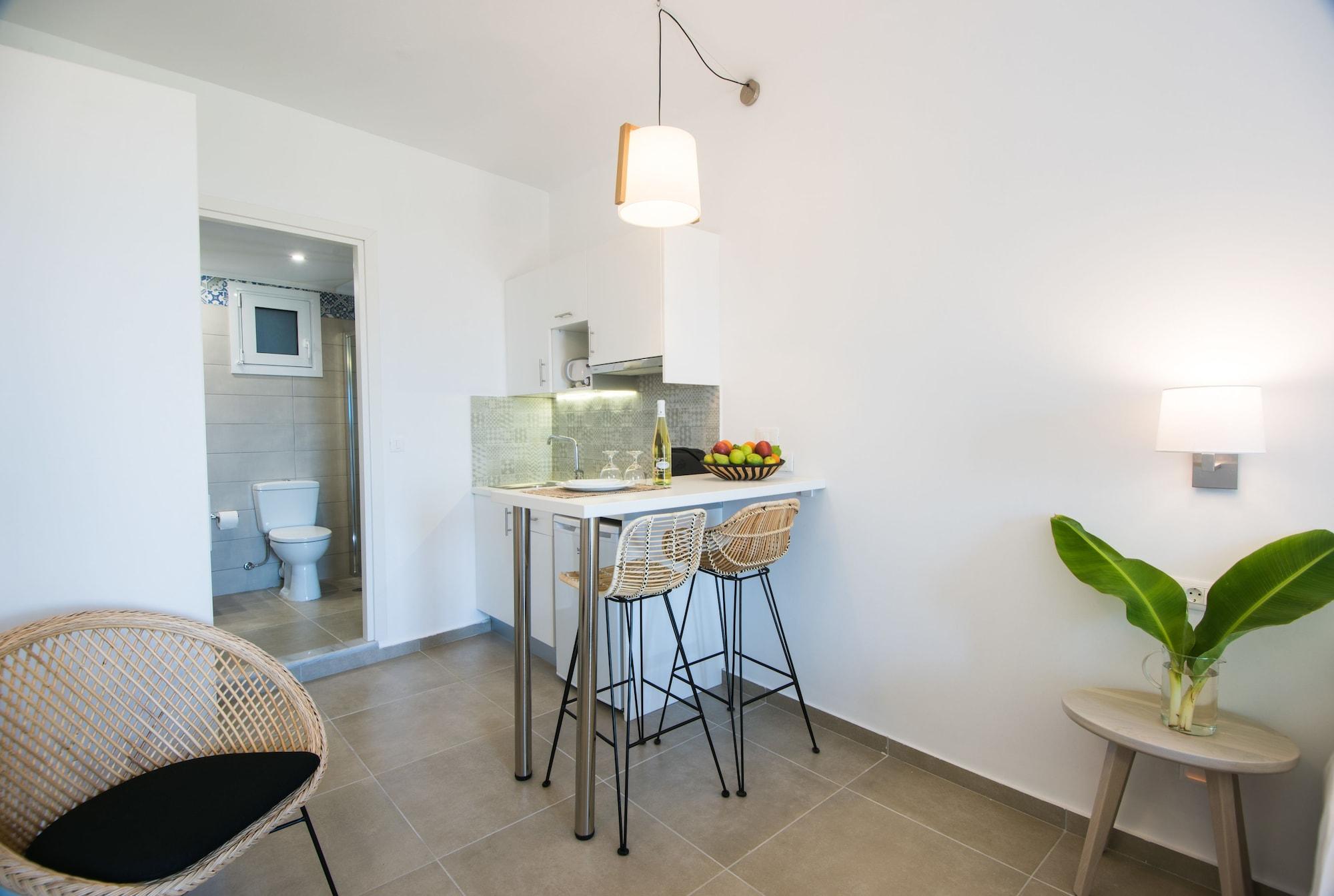 Mirabella Apartments Agios Nikolaos  Bagian luar foto