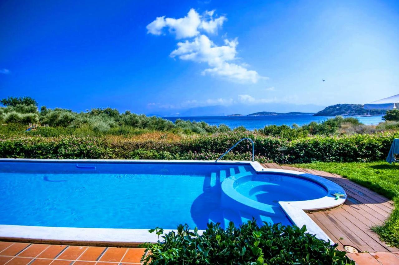Mirabella Apartments Agios Nikolaos  Bagian luar foto
